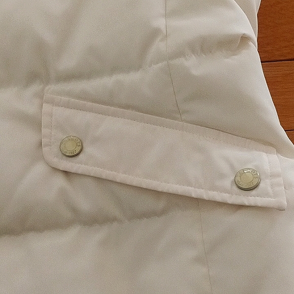 Talbots Woman's Medium Cream Vest With Removable Fur Trimmed Hood - Picture 3 of 9